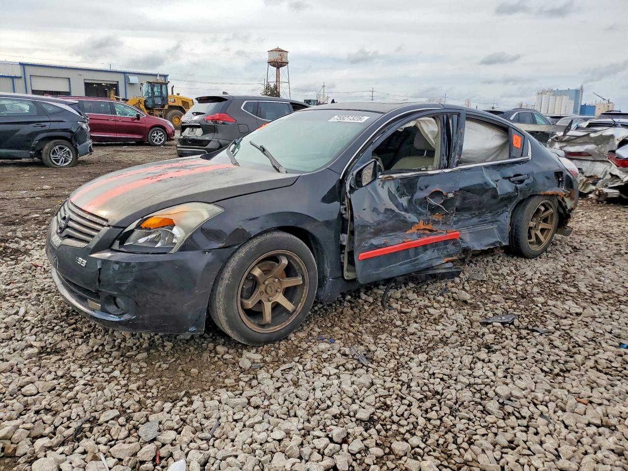 Salvage Nissan Altima Image