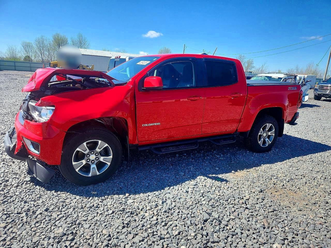 Salvage Chevrolet Colorado Image