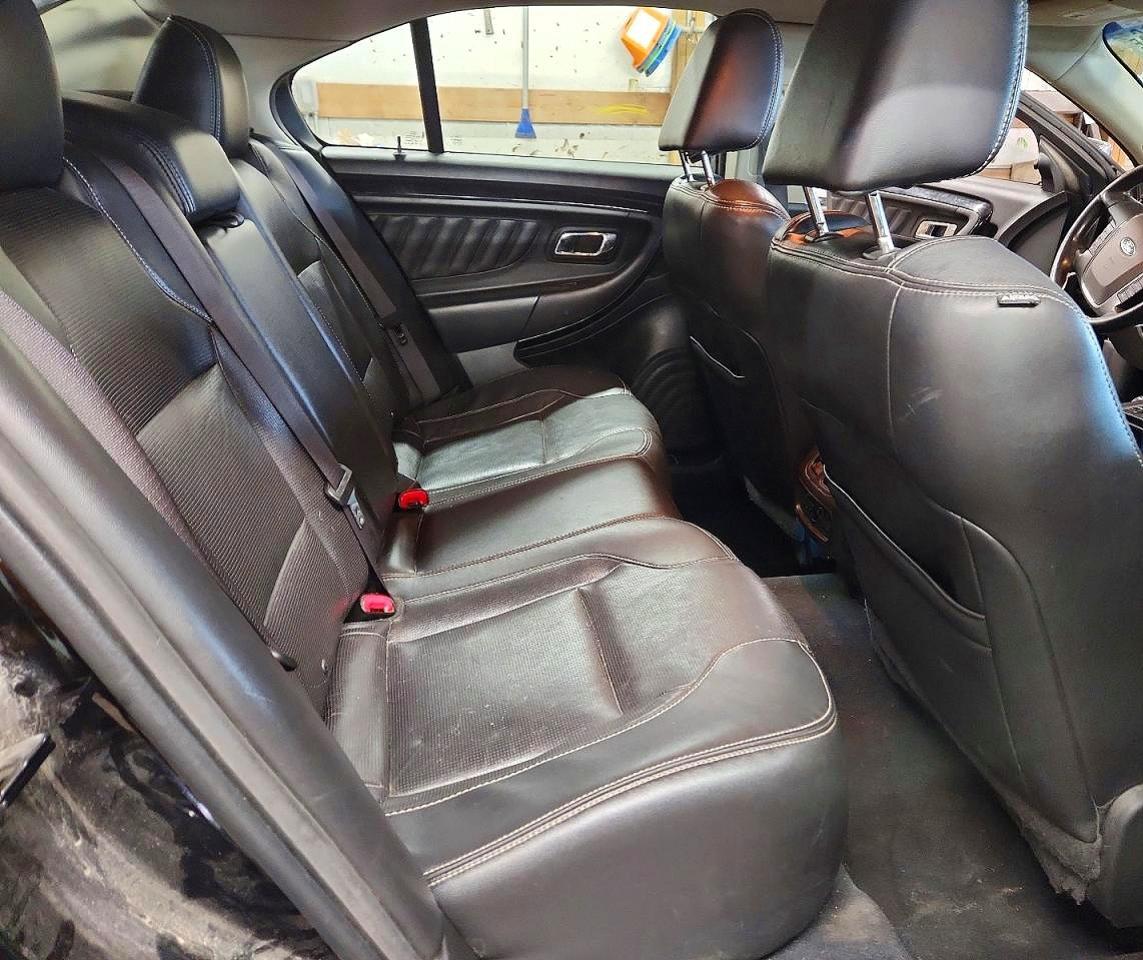 Ford Taurus Limited