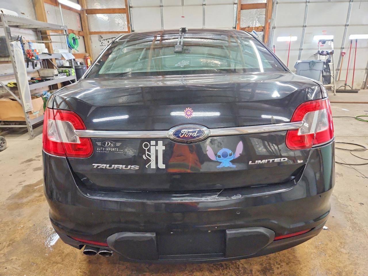 Ford Taurus Limited