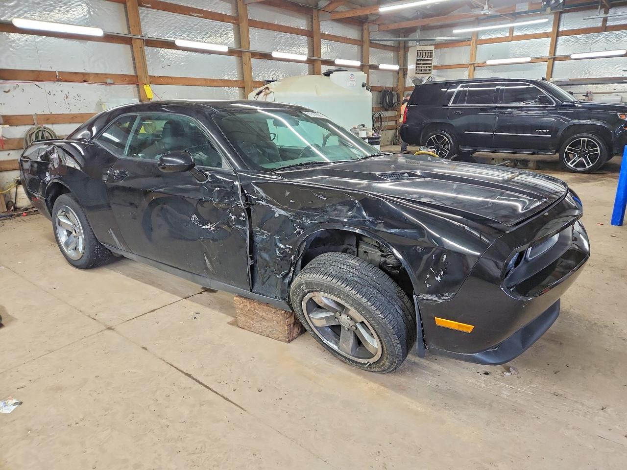 Dodge Challenger Sxt