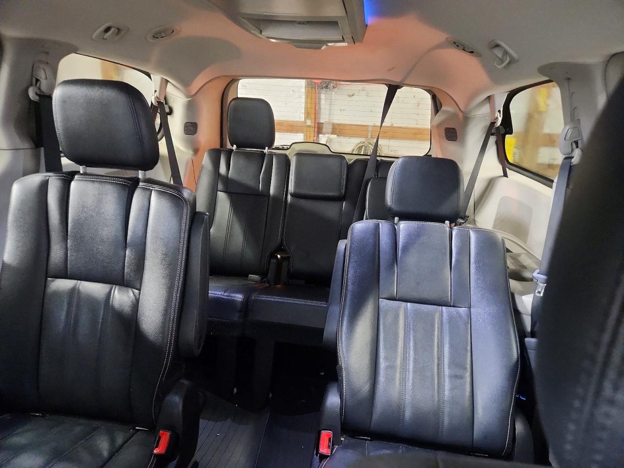Chrysler Minivan Touring