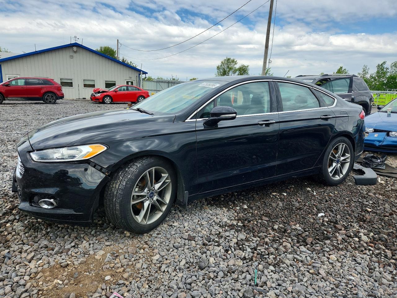 Salvage Ford Fusion Image