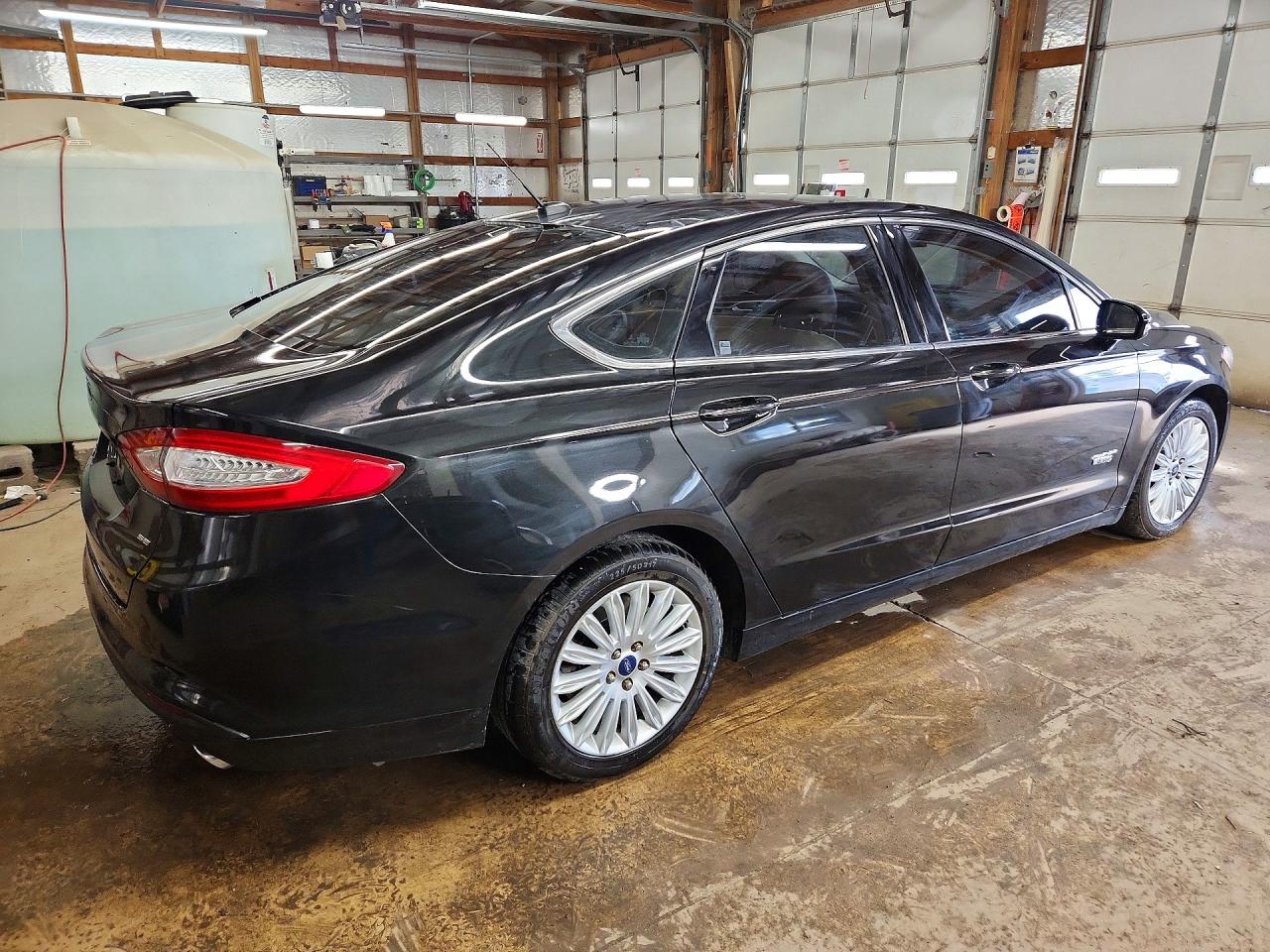 Ford Fusion Se Phev