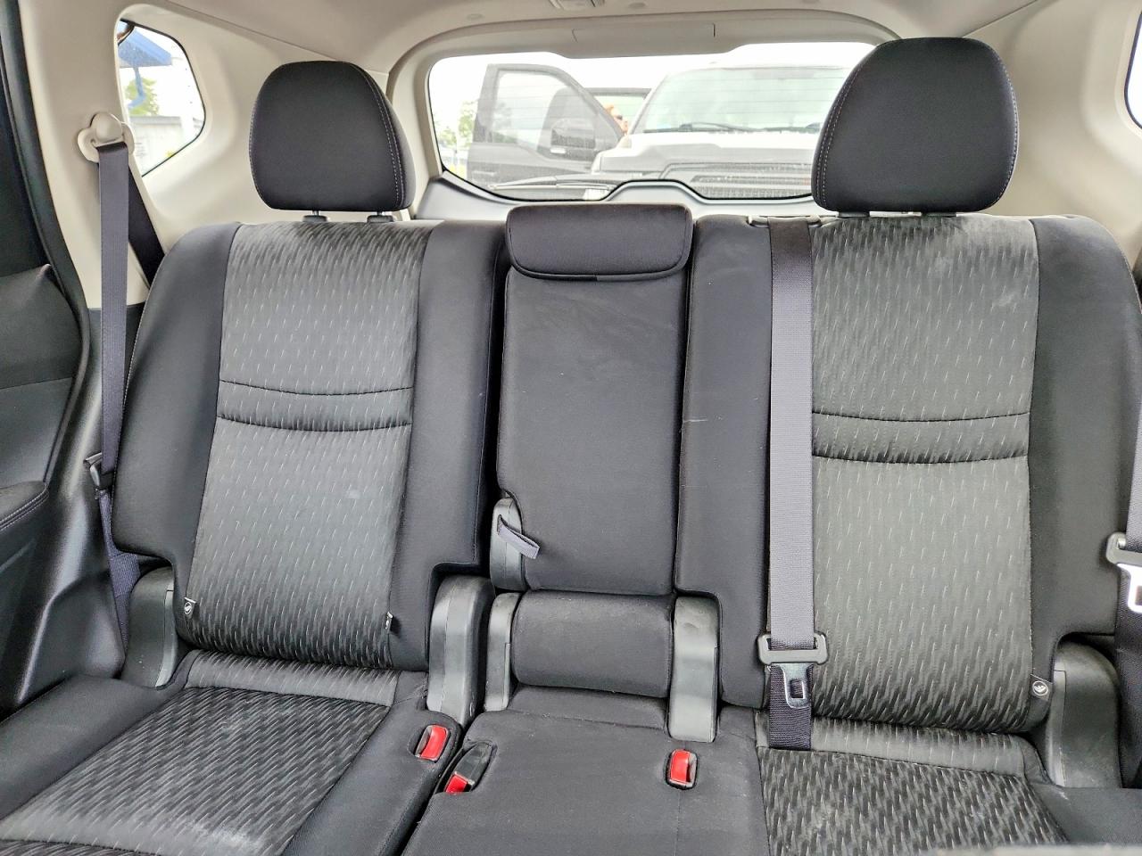 Nissan Rogue Sv