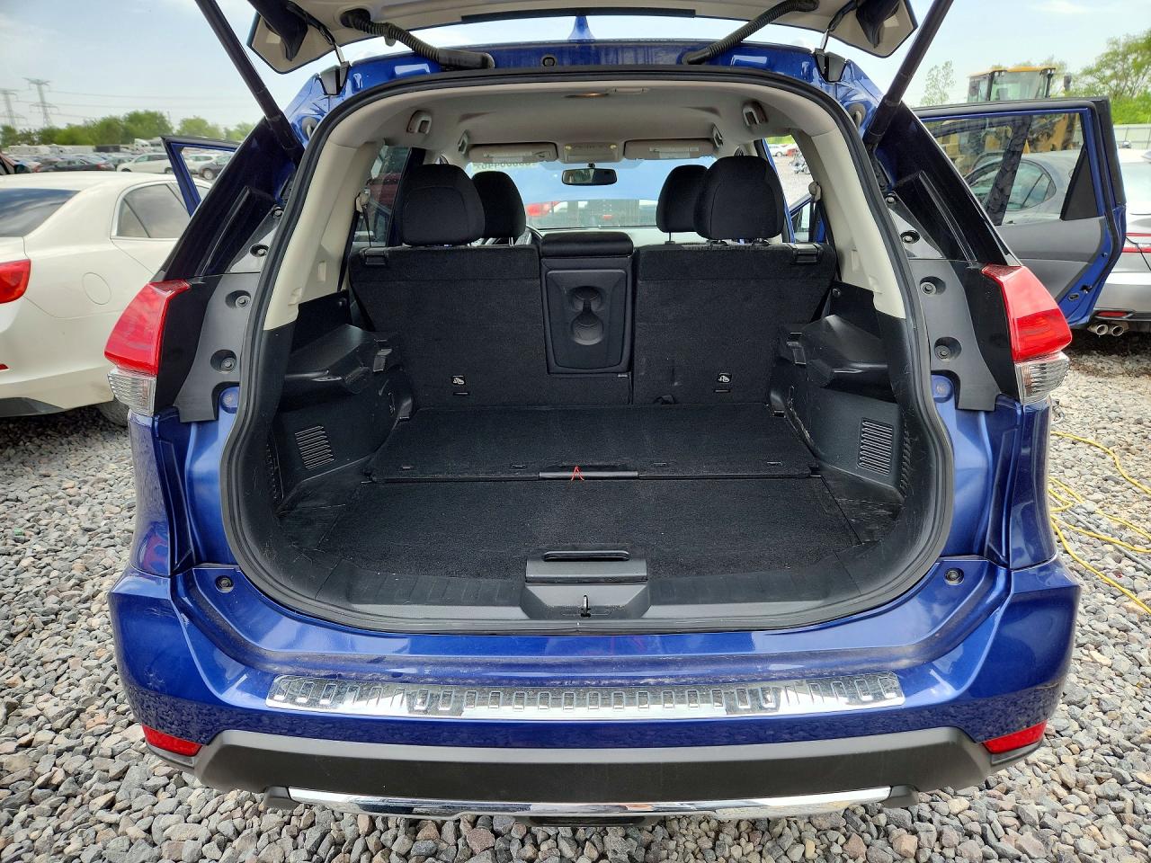 Nissan Rogue Sv