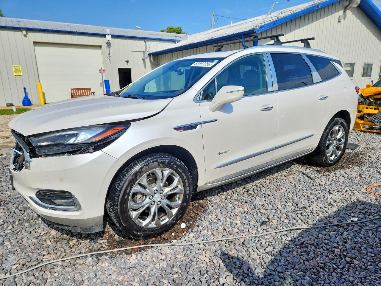 Salvage Buick Enclave Image