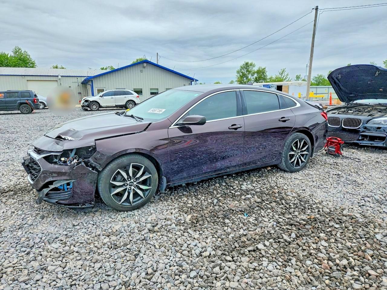 Salvage Chevrolet Malibu Image