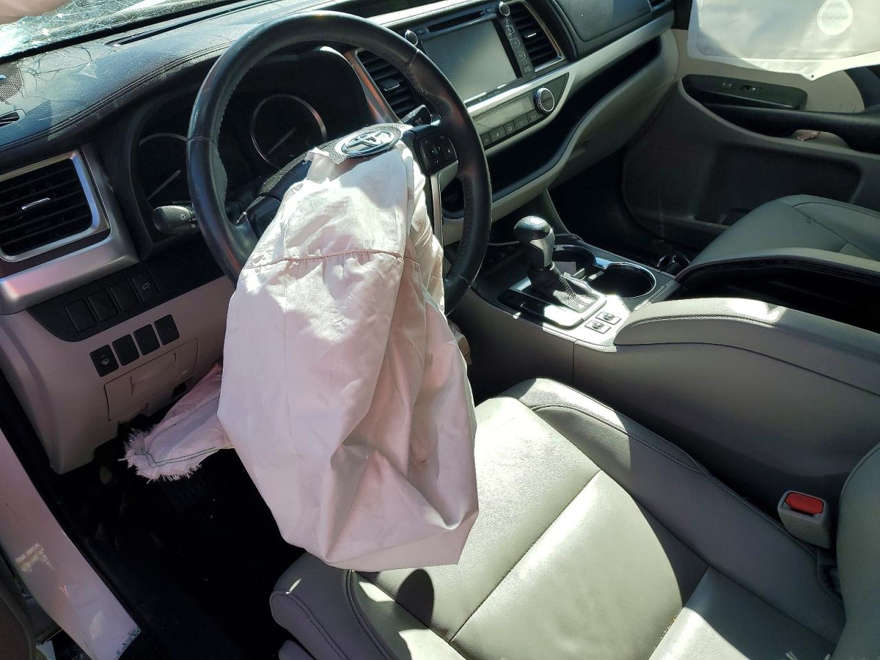 Toyota Highlander Xle