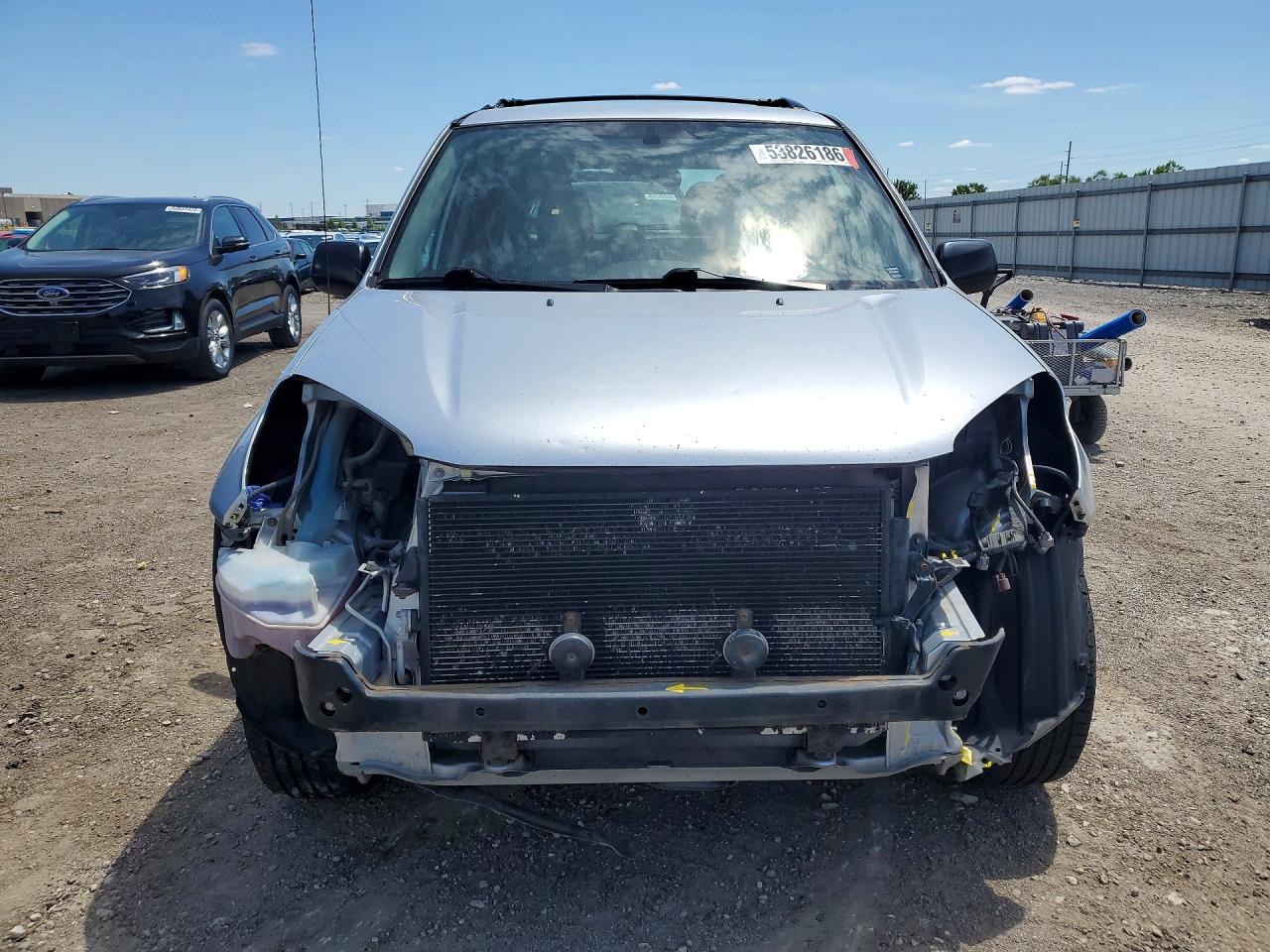 Toyota RAV4 Base