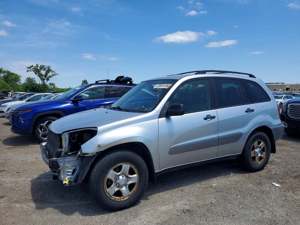 Salvage Toyota RAV4 Image