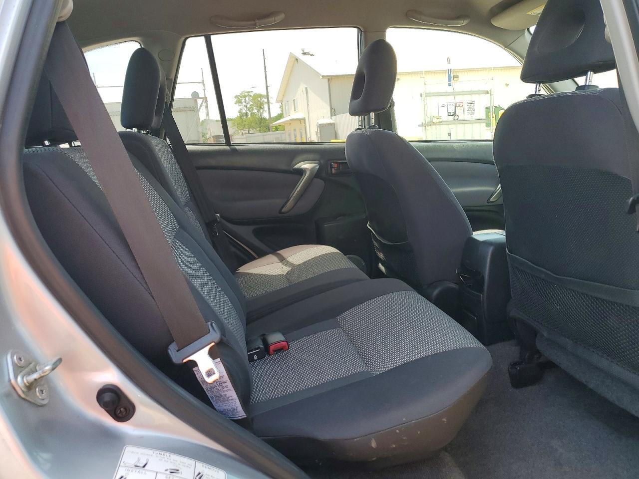 Toyota RAV4 Base