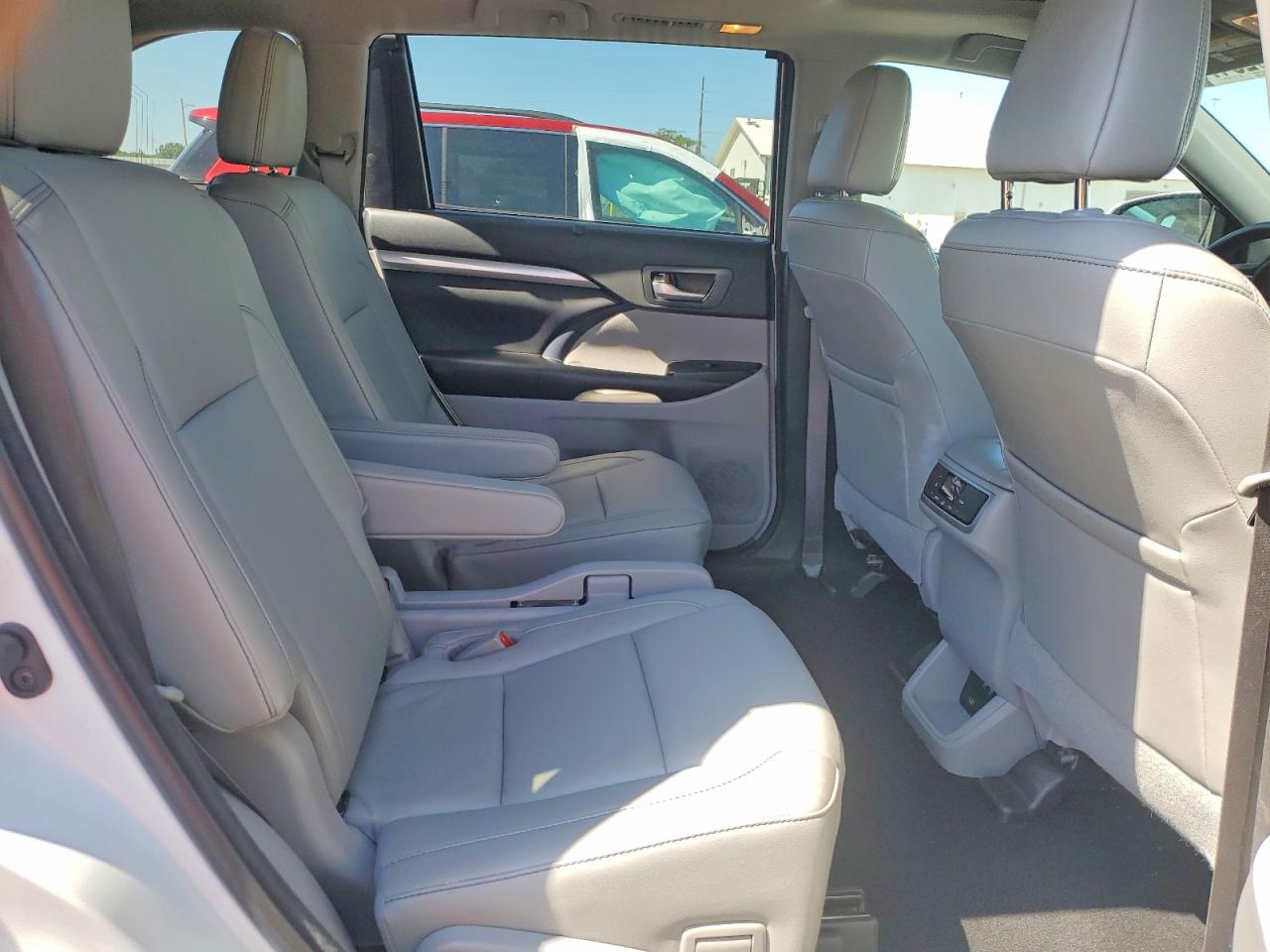 Toyota Highlander Xle