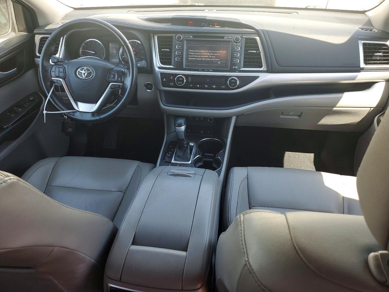 Toyota Highlander Xle