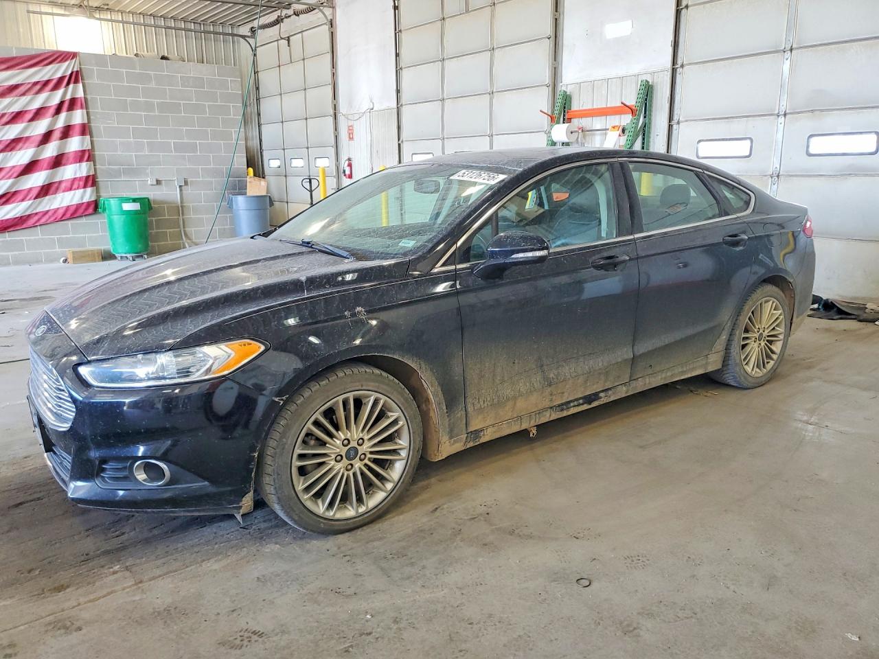 Salvage Ford Fusion Image