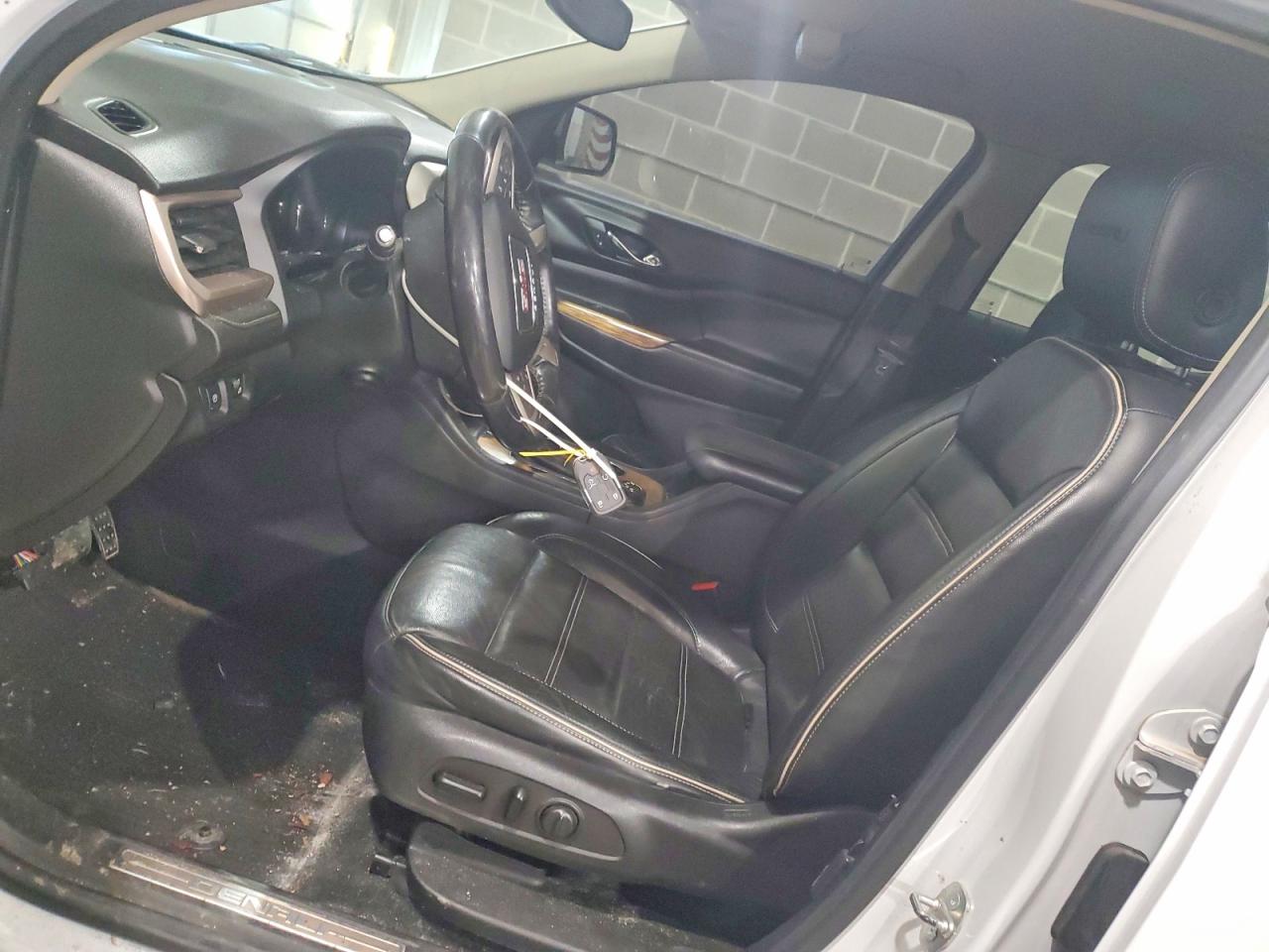 GMC Acadia Denali
