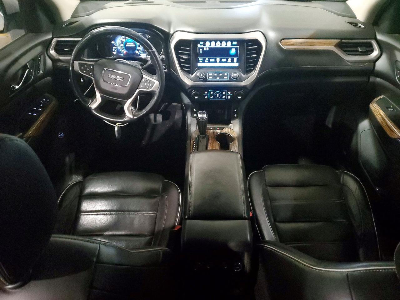 GMC Acadia Denali