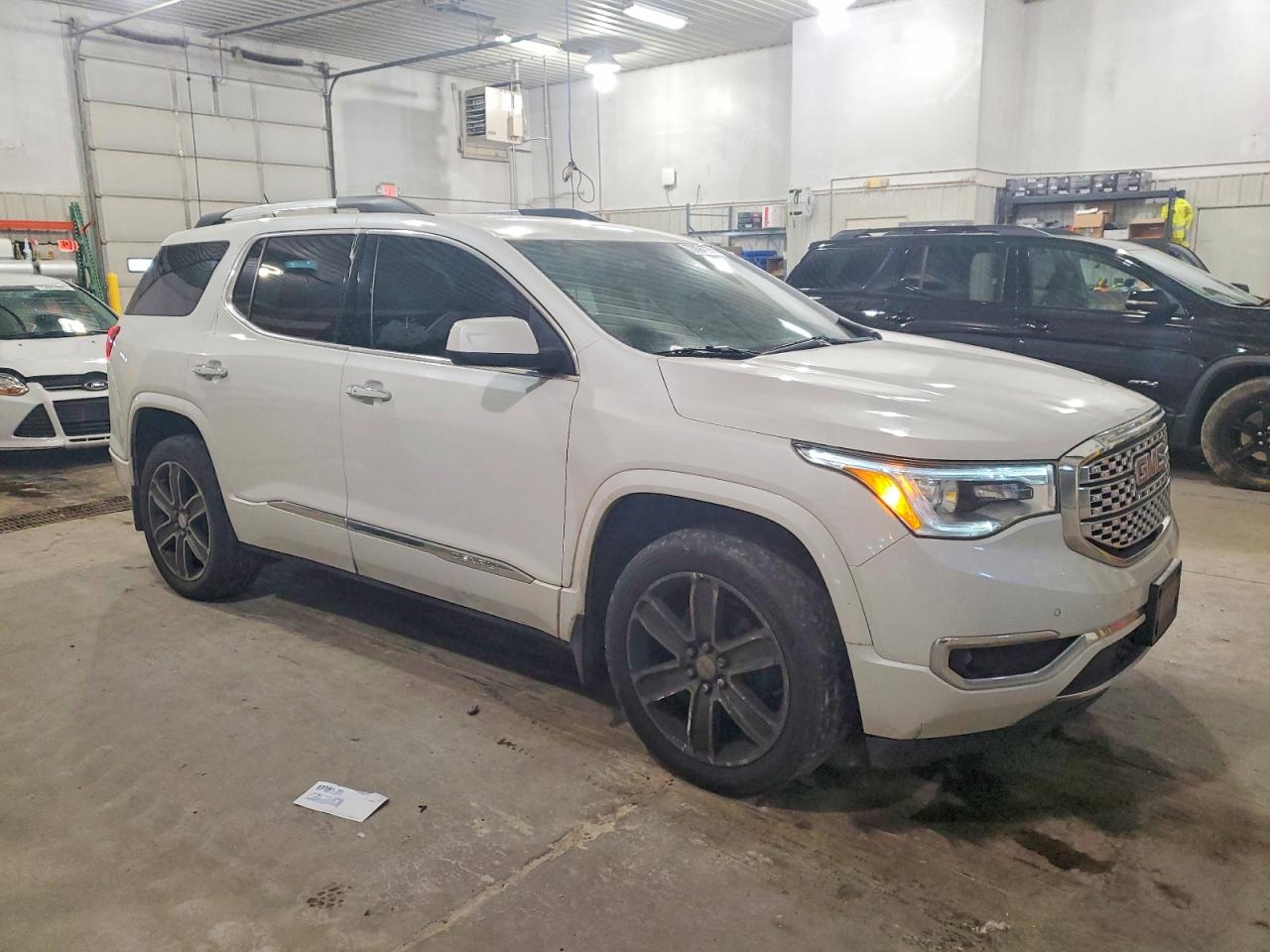 GMC Acadia Denali