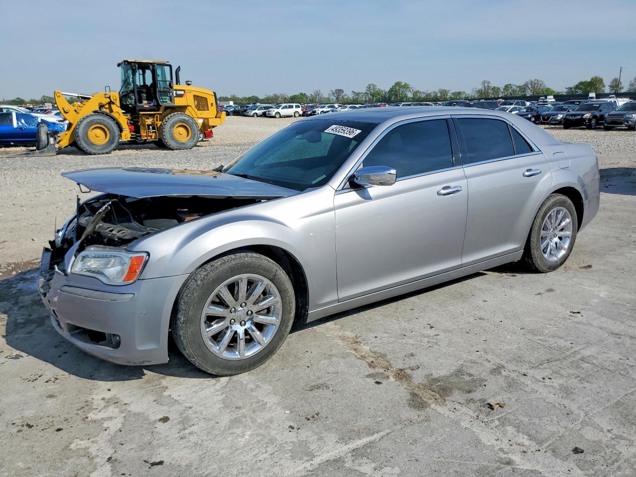 Salvage Chrysler 300 Image