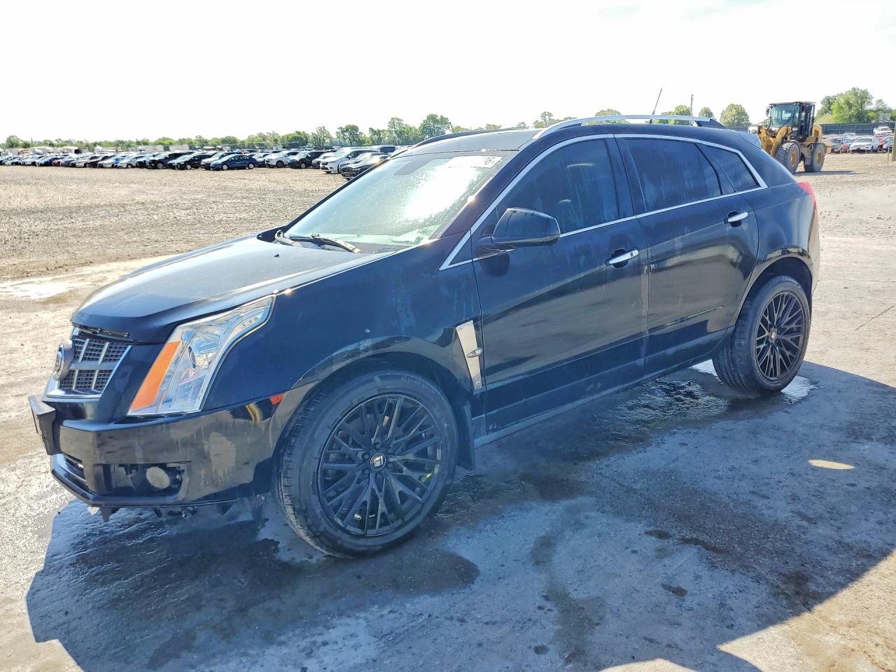 Salvage Cadillac SRX Image
