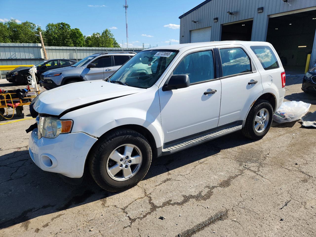 Salvage Ford Escape Image