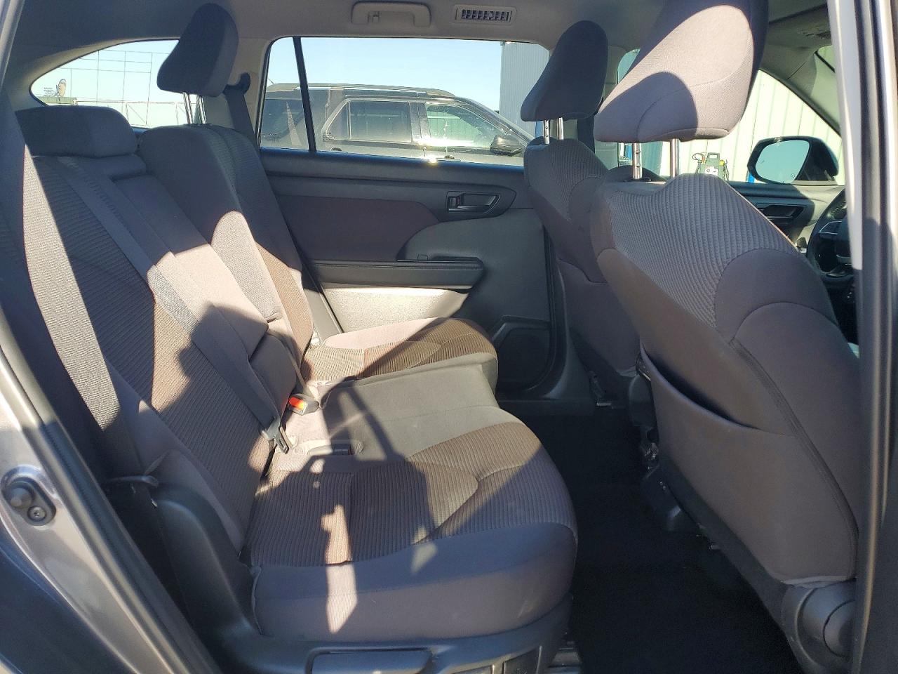 Toyota Highlander Le