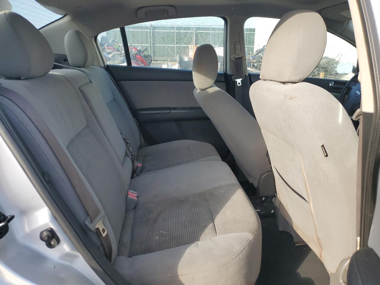 Nissan Sentra 2.0