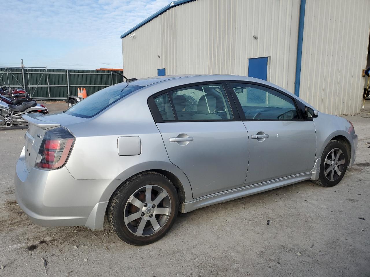 Nissan Sentra 2.0