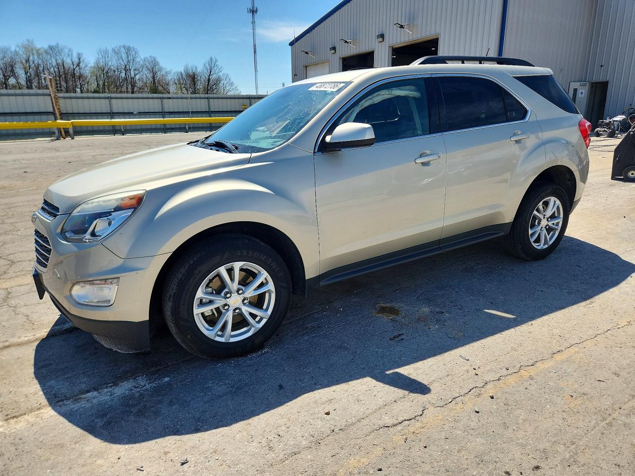 Salvage Chevrolet Equinox Image