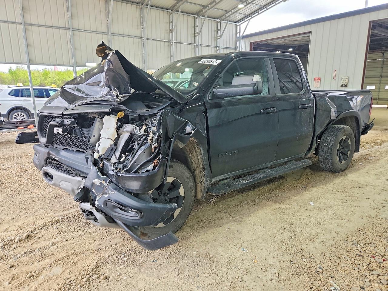 Salvage Ram 1500 Image