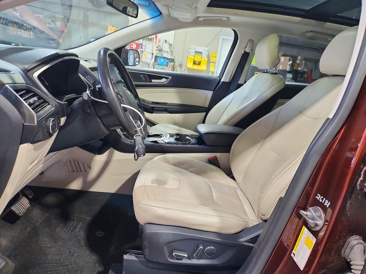 Ford Edge Titanium