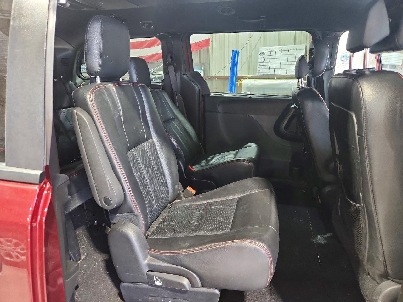 Dodge Caravan