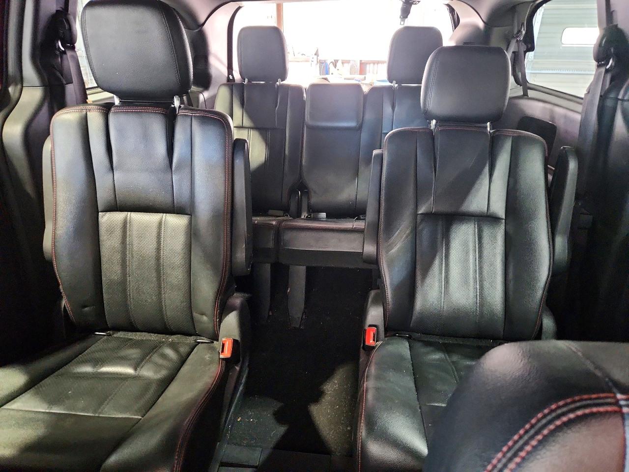 Dodge Caravan