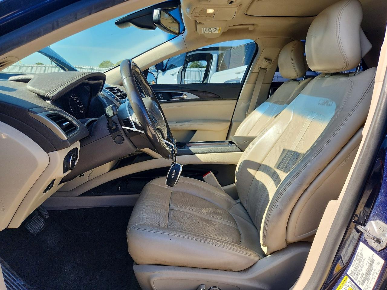 Lincoln MKZ Reserve