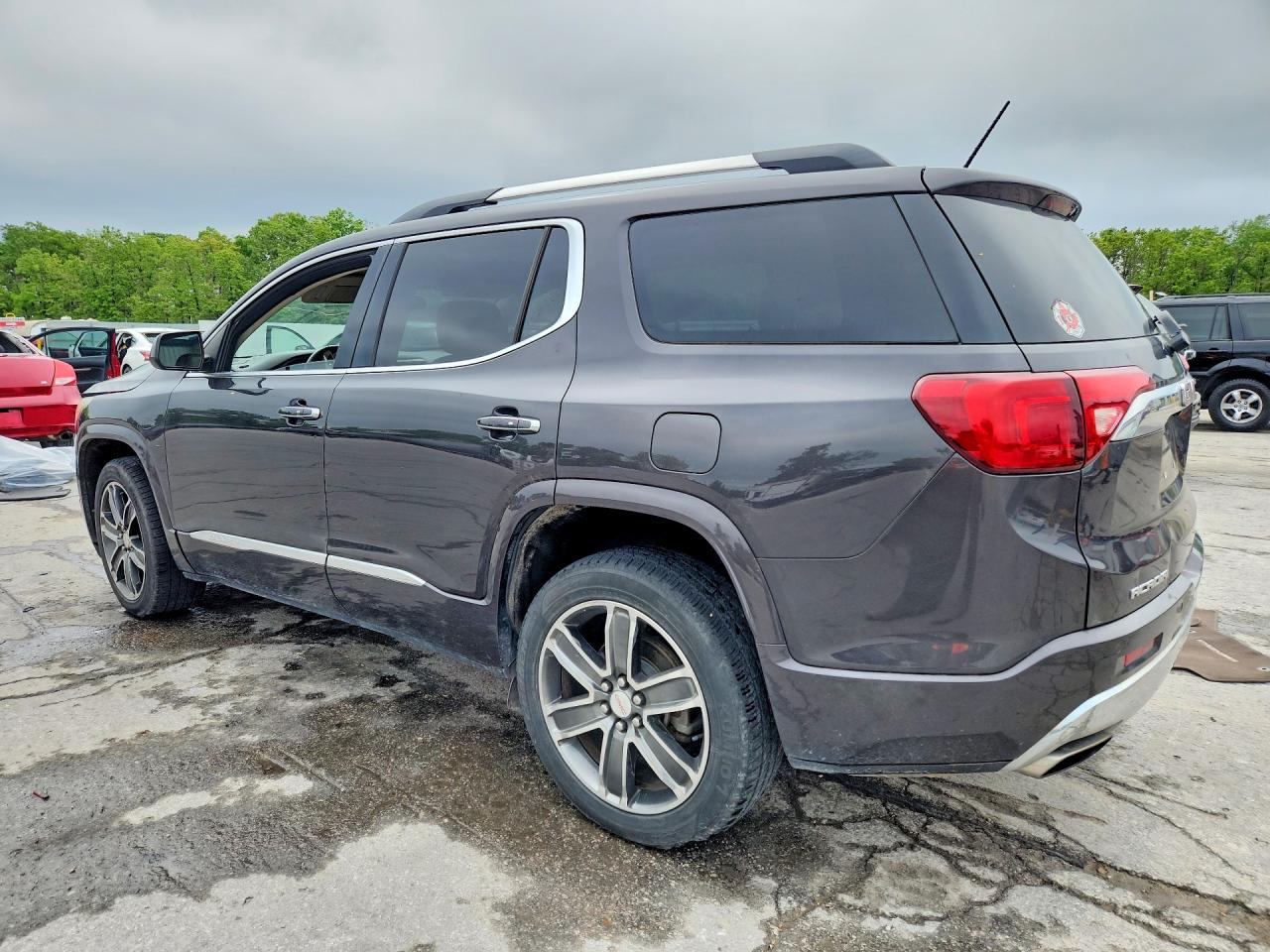 GMC Acadia Denali