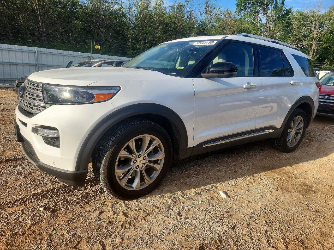 Salvage Ford Explorer Image