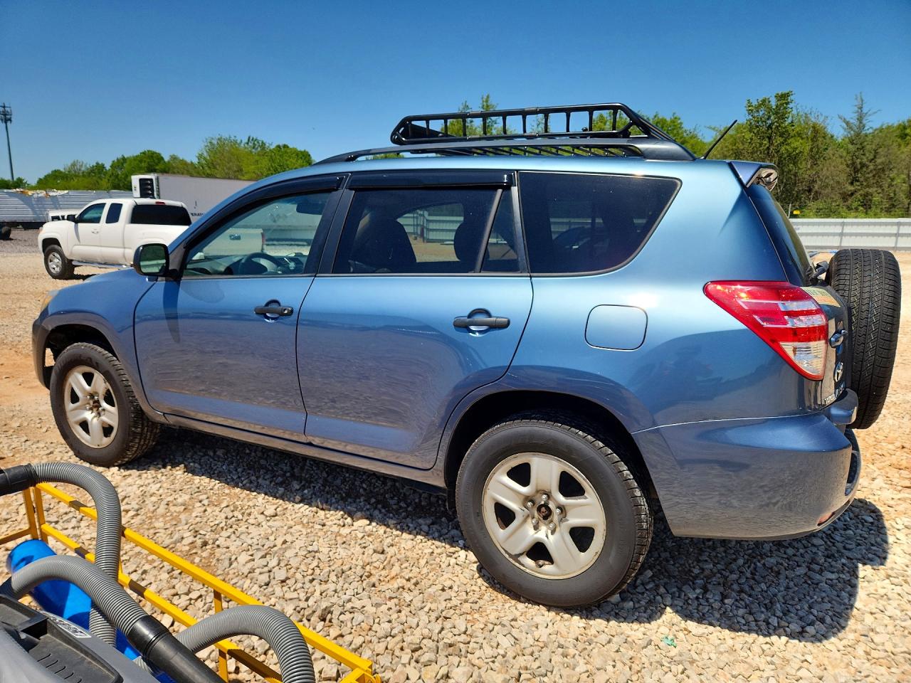 Toyota RAV4 Base