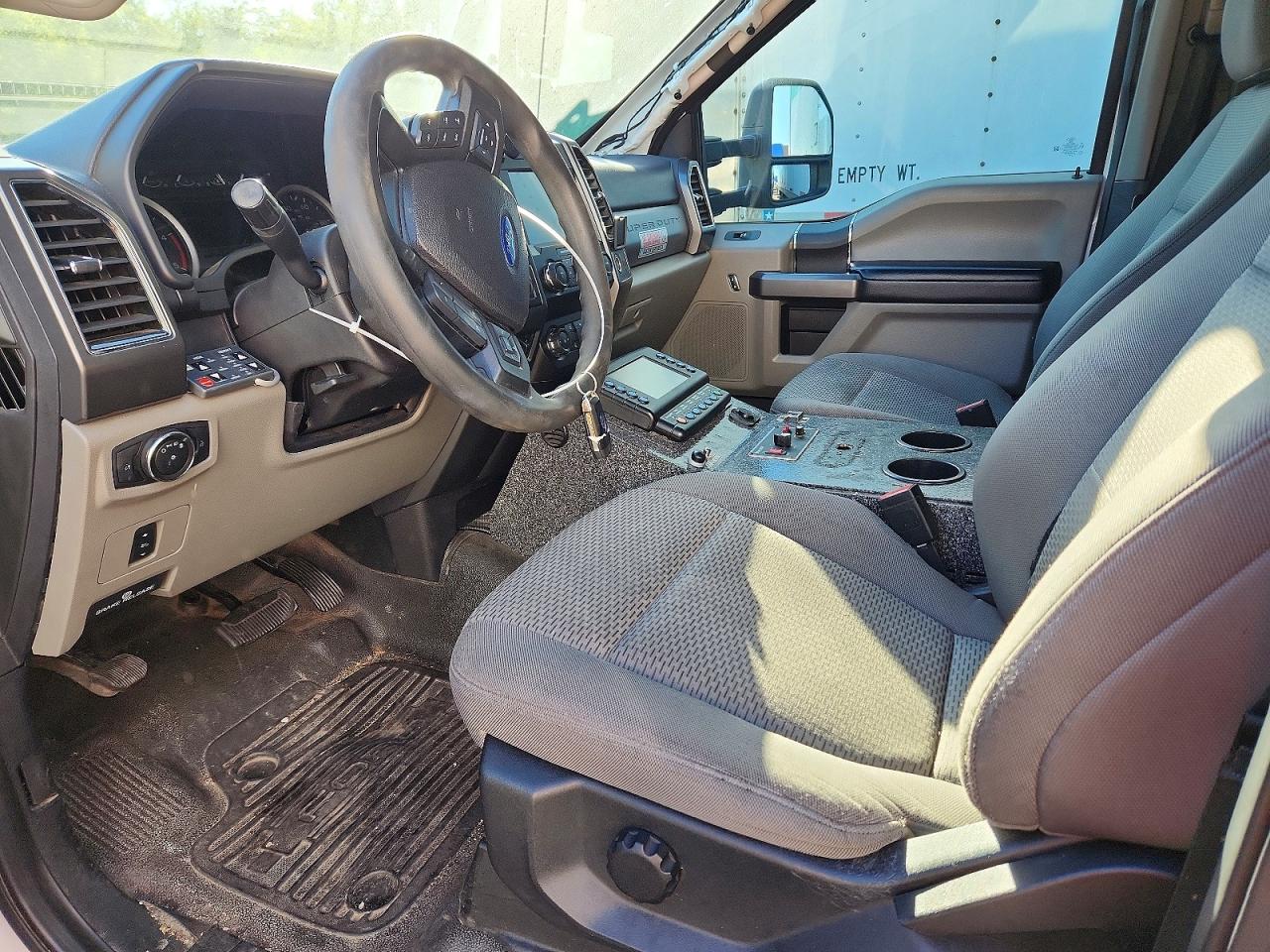 Ford F-450 Super Duty