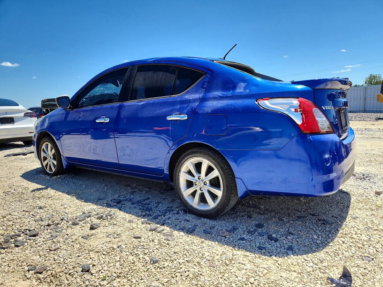 Nissan Versa 1.6 Sl