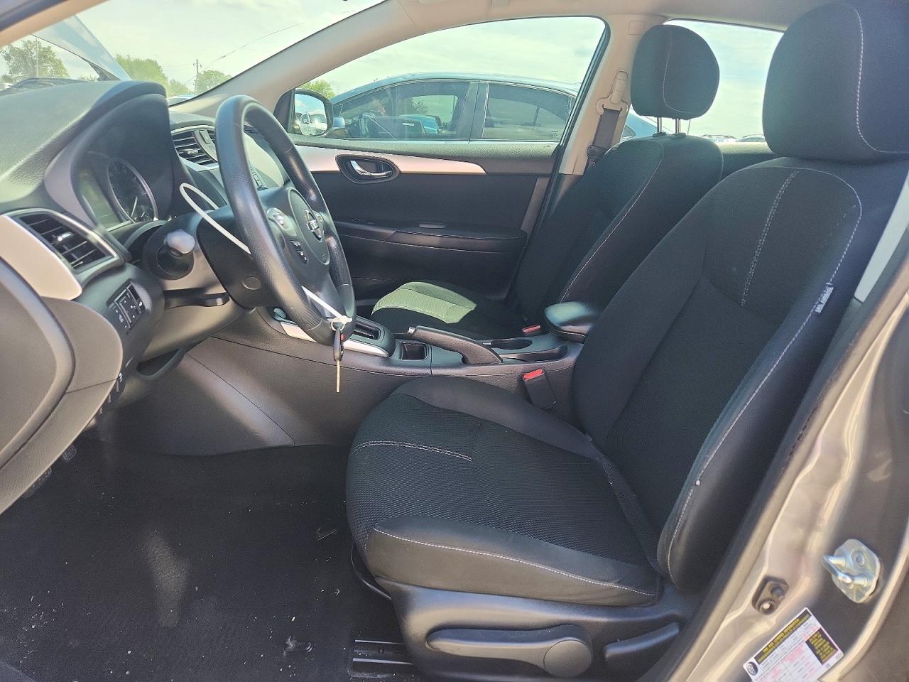 Nissan Sentra S