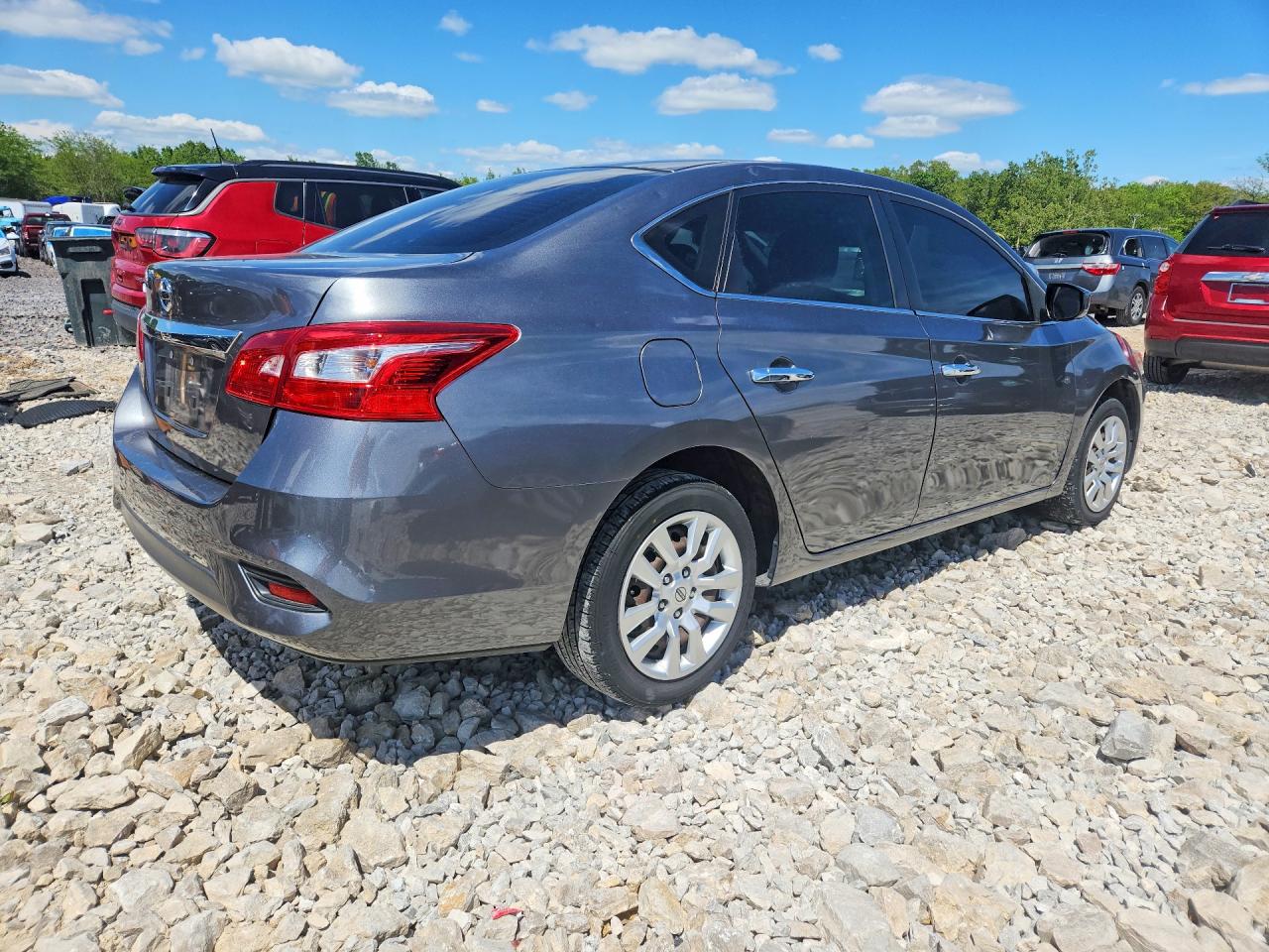 Nissan Sentra S