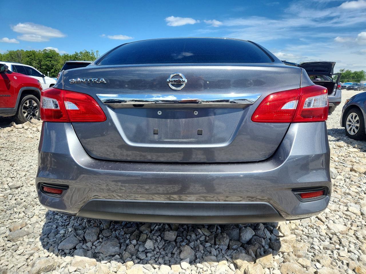 Nissan Sentra S