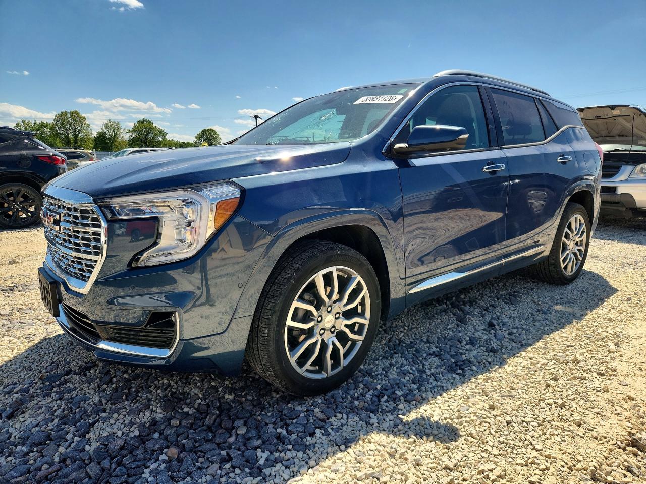 Salvage GMC Terrain Image