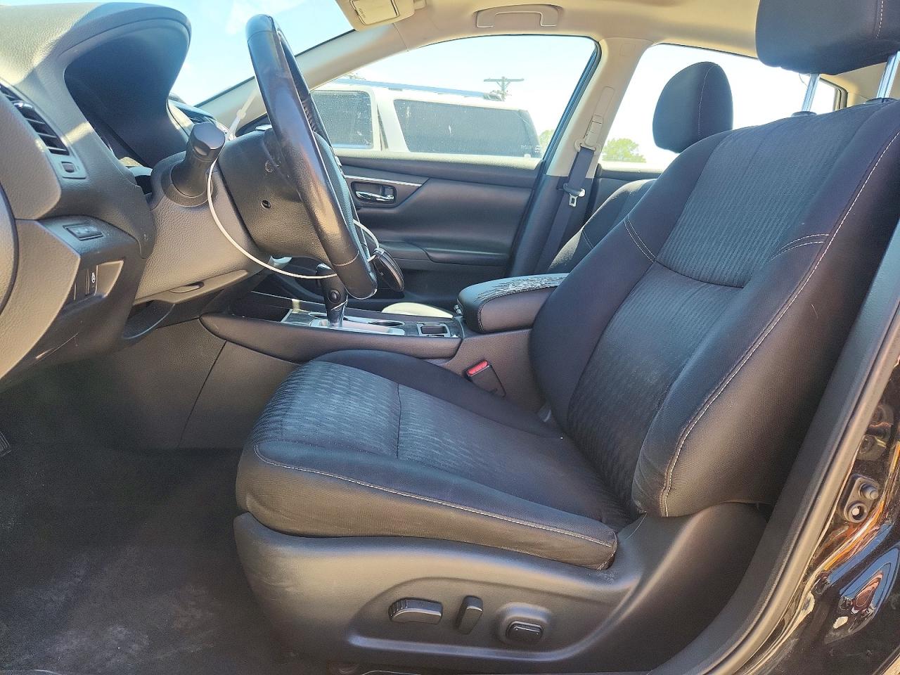 Nissan Altima 2.5 Sv