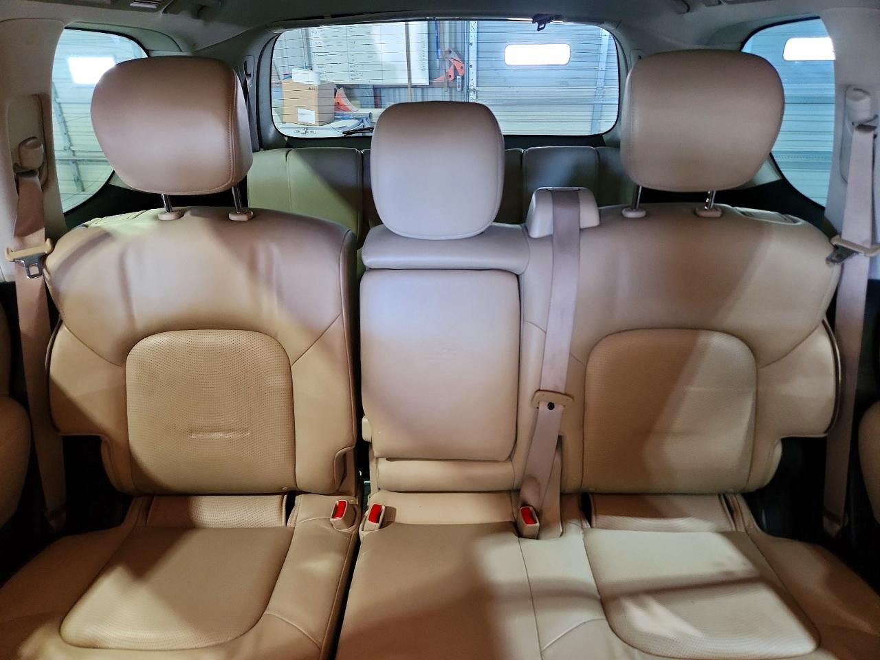 Nissan Armada Sl