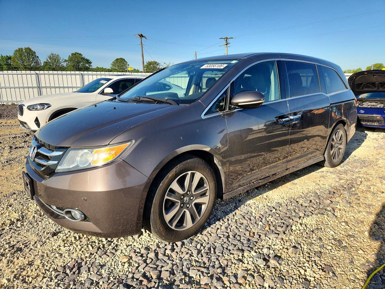 Salvage Honda Odyssey Image
