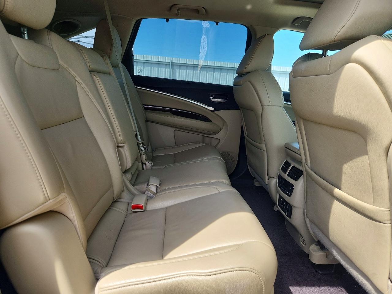 Acura MDX Technology
