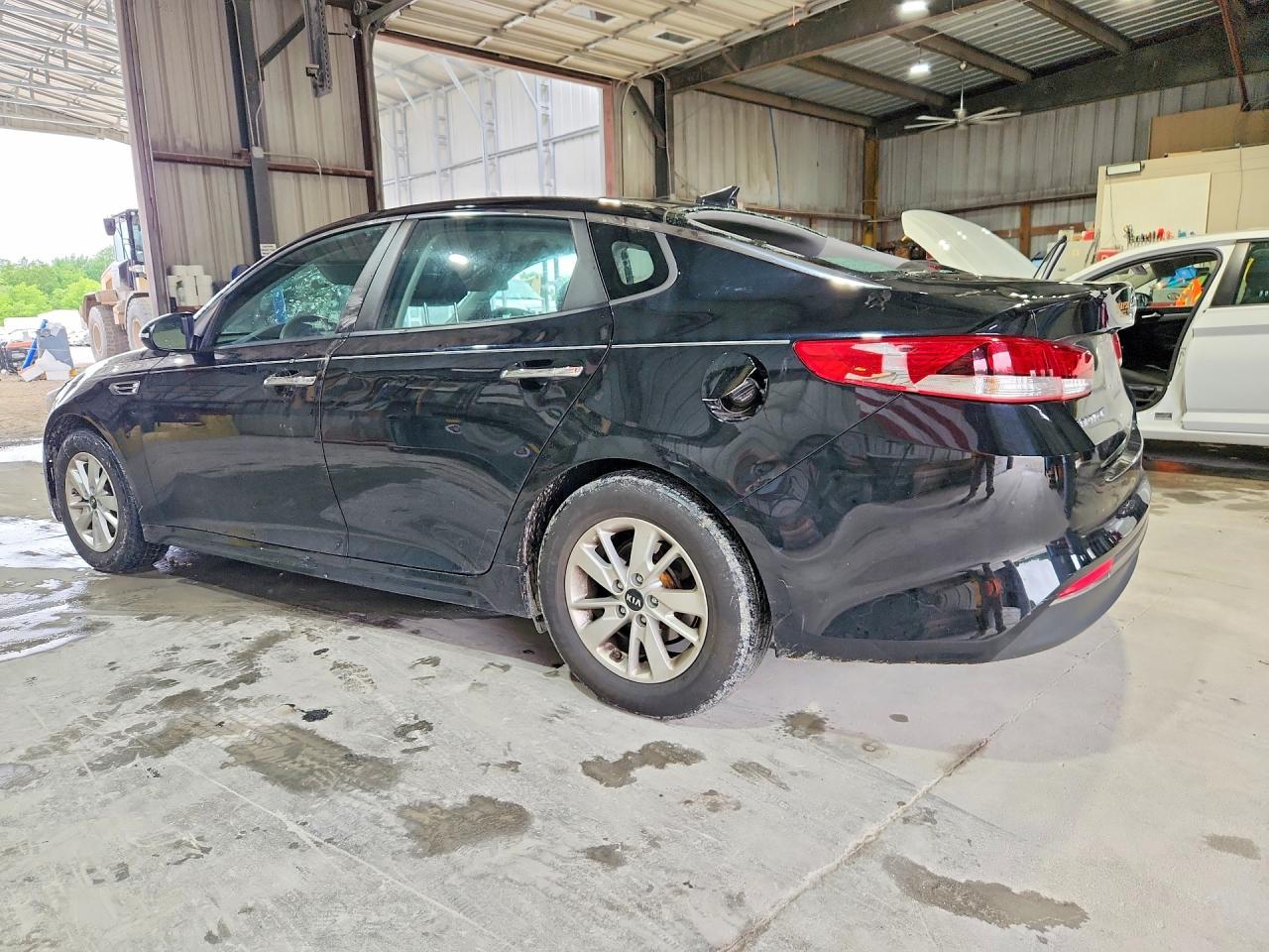 Kia Optima Lx