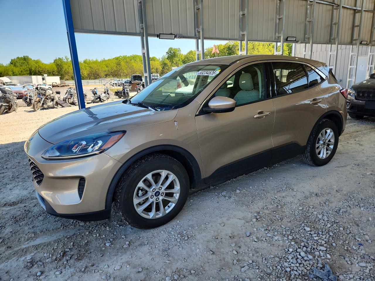 Salvage Ford Escape Image