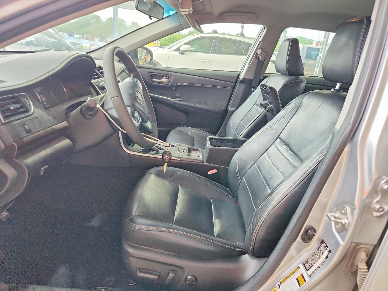 Toyota Camry Xle
